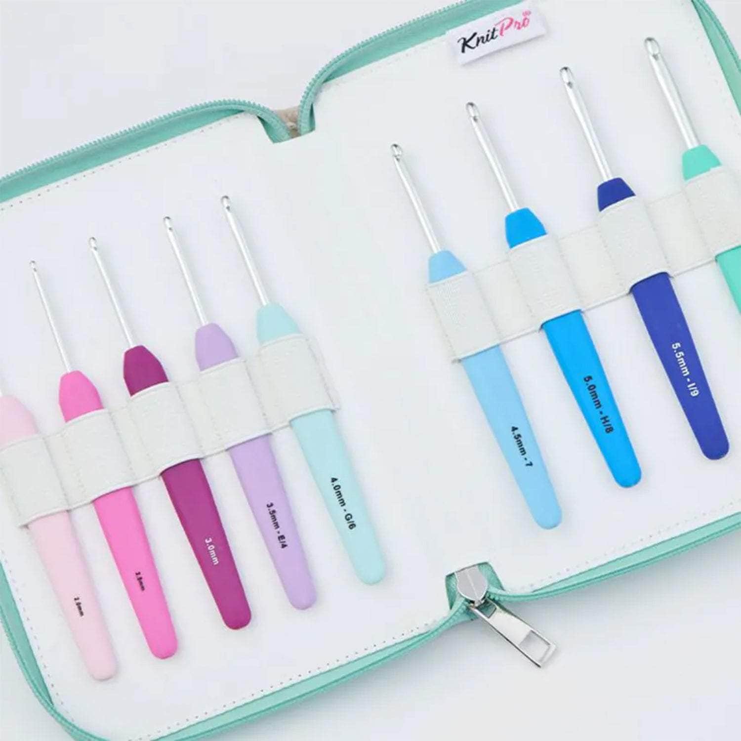 Waves Single Ended Crochet Hook Sets - Image 3
